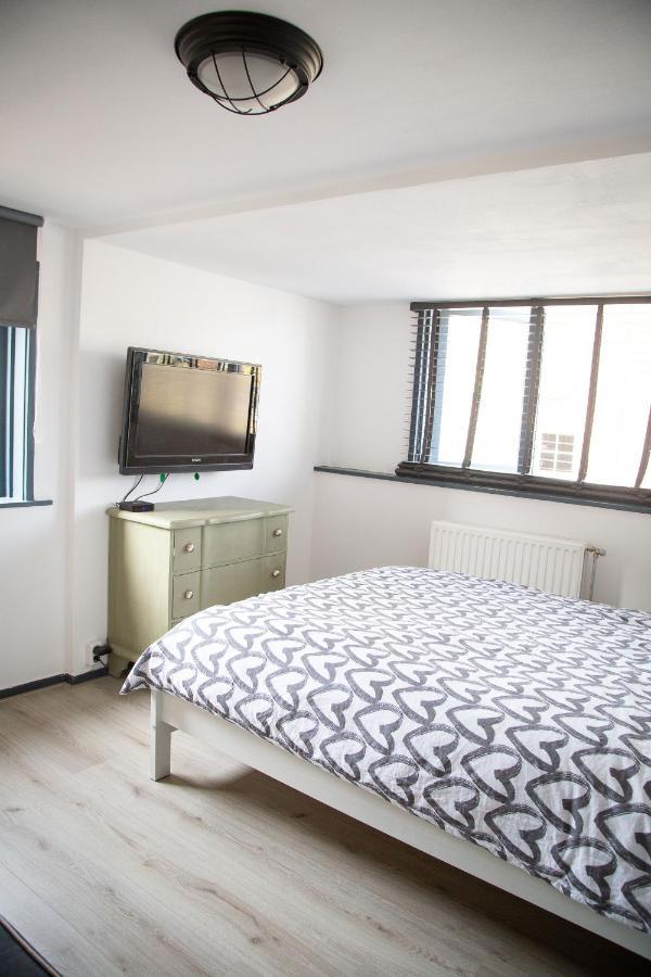 Bed and Breakfast Bed And Wine Nonsolovino Reeuwijk Экстерьер фото