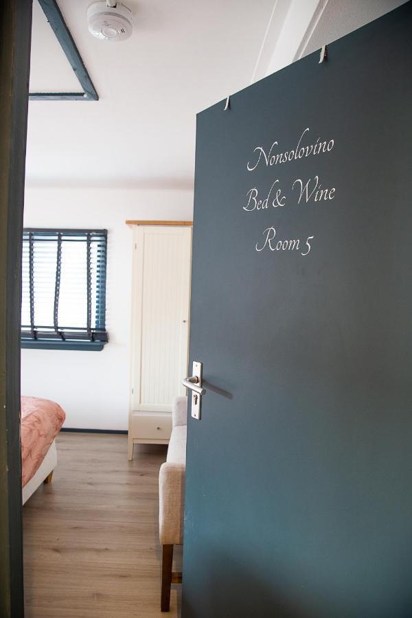 Bed and Breakfast Bed And Wine Nonsolovino Reeuwijk Экстерьер фото